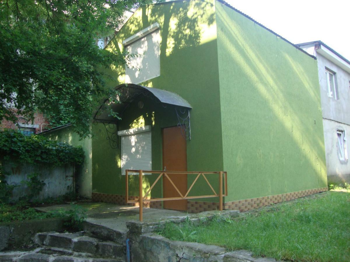 Domik S Saunoy Na Ogiyenko Apartment Camenița Exterior foto